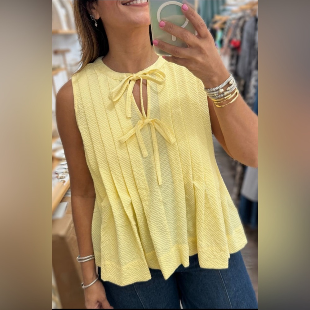 Gigi- Yellow Sleeveless Top with Bow Detail
